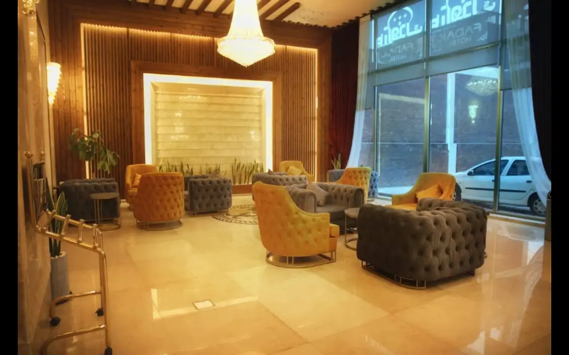 Fadak Hotel Apartment Qom